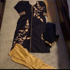 Navy blue and gold Indian/pakistani dress